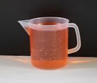 601157 Globe Scientific Beaker With Handle Ml Pp Molded Graduations