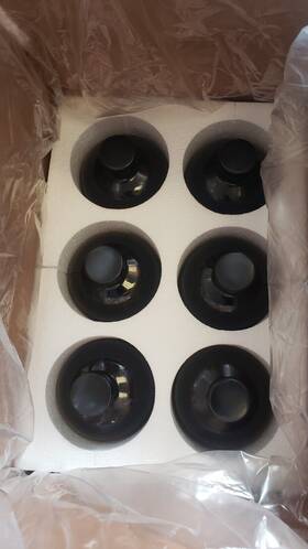 Hms-64700 Amber Box Of 6 - 32oz Glass Bottle With Phenolic Cap 4g / Y 14.1 /s Fda