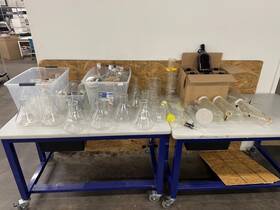 Js4.3 Beckman Coulter Gh3.8 Lot Of Chemistry Laboratory Glassware - Lab Glass Equipment