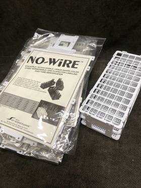 187470000 Bel-art Scienceware No Wire Autoclavable Test Tube Rack For 13mm Tubes White