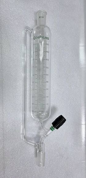Cg-1714-04 Chemglass 500ml Addition Funnel Graduated 24/40 Joint Size 0-4mm Ptfe Valve