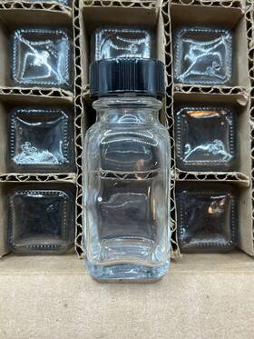 02911403 Fisher Scientific Clear Glass French Square Bottles 30ml/1oz 1 Case 48