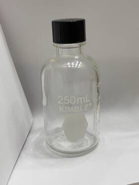 61110r-250 Kimble Graduated Glass Media Bottle 250ml