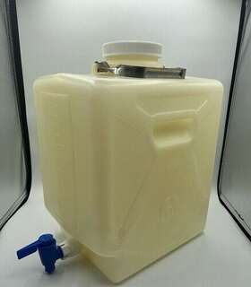 5489 Nalgene New Thermo Scientific Rectangular Carboy With Spigot