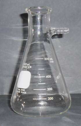 5340-500 Pyrex Corning Glass 500ml Graduated Heavy Vacuum Filter Flask Sidearm 5340-500 Pyrex Corning Glass 500ml Graduated Heavy Vacuum Filter Flask Sidearm