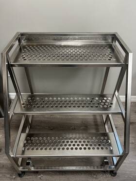 2805-51a Terra Universal Biosafe Cleanroom Mobile Step Ladder
