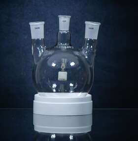 10lpspd Viking Glassworx 3 Neck Boiling Flask - 2l 2x35/45 1x24/40
