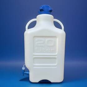 89170-794 Vwr 20l 20 Liter Polypropylene Graduated Space Saving Rectangle Carboy Preowned 89170-794 Vwr 20l 20 Liter Polypropylene Graduated Space Saving Rectangle Carboy Preowned