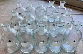 02-926 Wheaton 16 X B.o.d. 300ml Borosilicate Bottles Numbered No Stoppers