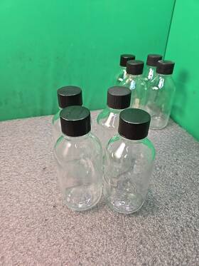 219577 Wheaton 4 250ml Glass Graduated Media Storage Bottle With Cap 4/pack Usa