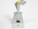 Brandtech Transferpette 8 Channel - 100 Ul Adjustable Pipette & Stand. Fixed Price $84.54.