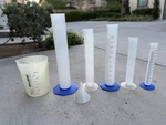 Bundle Nalgene Laboratory Graduated Cylinder 2000 2X1000 500 250 And 4000 Beaker. Fixed Price $200.00.