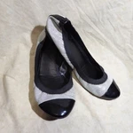 Cole Haan Scrunch Ballet Flats Sz 8.5 M White Pin Dot Leather; Black Cap Toe. Fixed Price $24.99.
