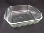 Corning Pyrex Clear Glass 8 In. 2L Drying Storage Sterilizing Tray Dish. Fixed Price $17.99.