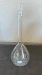 **corning Pyrex 1000ML Class Volumetric Flask W/ Stopper #22 5640-1L**. Fixed Price $21.00.