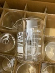 Globe Glass. Scientific Beaker 250ML Low Form Griffin Style Case Of 12 Shipsasap. Fixed Price $25.00.