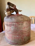 Vintage Justrite 2 Gallon Safety Can Working Condition / Fm. Fixed Price $32.30.