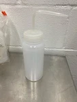 Bel-art Scienceware 500ML Wash Bottles Cat. No. 800100359 Lot Of 17. Fixed Price $65.00.