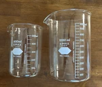 2 Kimble Kimax 14005 Usa Borosilicate Glass Heavy-duty Beaker, 600ML & 1000ML. Fixed Price $30.00.