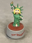 1990 Hamilton Gifts Miss Piggy "star Spangled Banner" Music Box. Fixed Price $49.99.