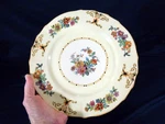 Hampton Ivory England Windsor Hand Painted 10" Dinner Plate. Fixed Price $12.99.