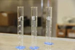 Lot Of 6 Vwr Globe Astm E1272 50 Ml Class Graduated Cylinders. Fixed Price $39.60.